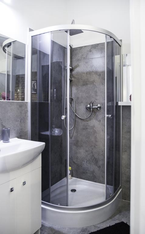 Loft Rooms - Centrum - Bezplatny Parking Ełk Dış mekan fotoğraf
